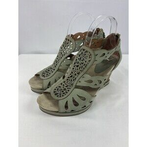 Earthies Campora Wedge Sandals Light Green Fern 8.5 B Cage Arch Support